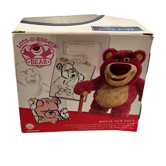 Disney Pixar Collection Toy Story 3 Lotso Hugs Bear Strawberry Scent New In Box - Picture 3 of 4